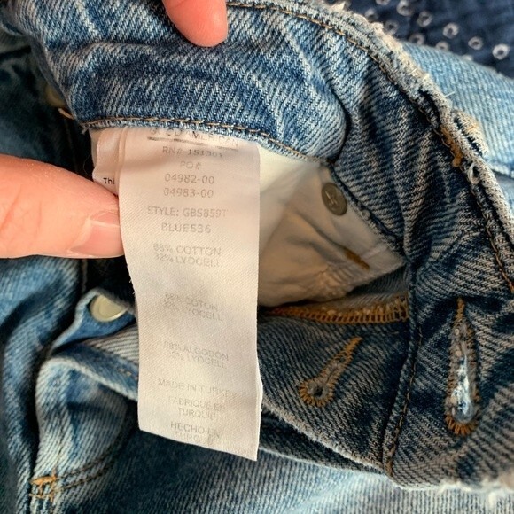 Good American size 8 jeans - Picture 4 of 5